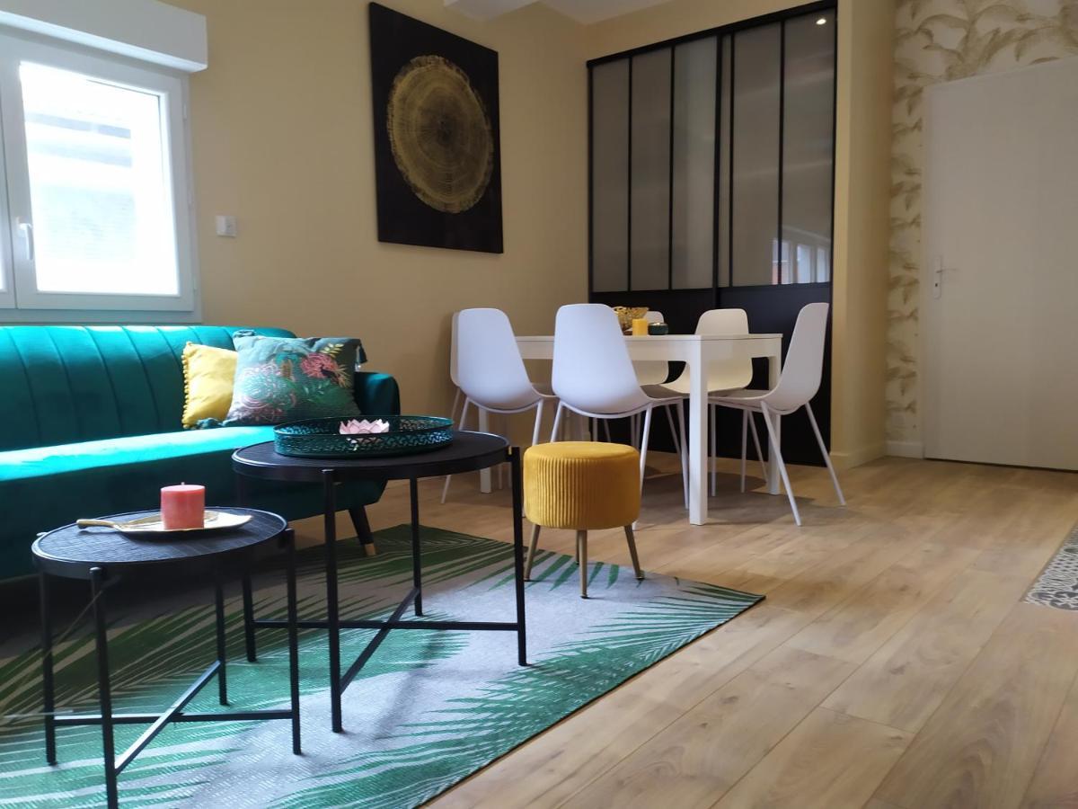 Ferienwohnung Les Loges De Montauban Exterior foto